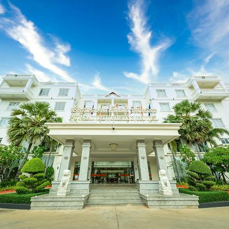 Pursat Riverside Hotel & Spa Exterior foto