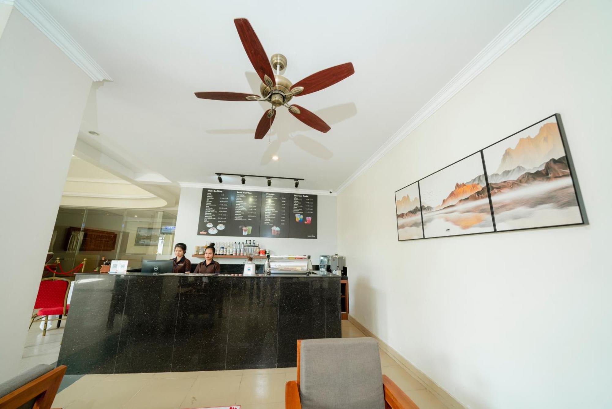 Pursat Riverside Hotel & Spa Exterior foto