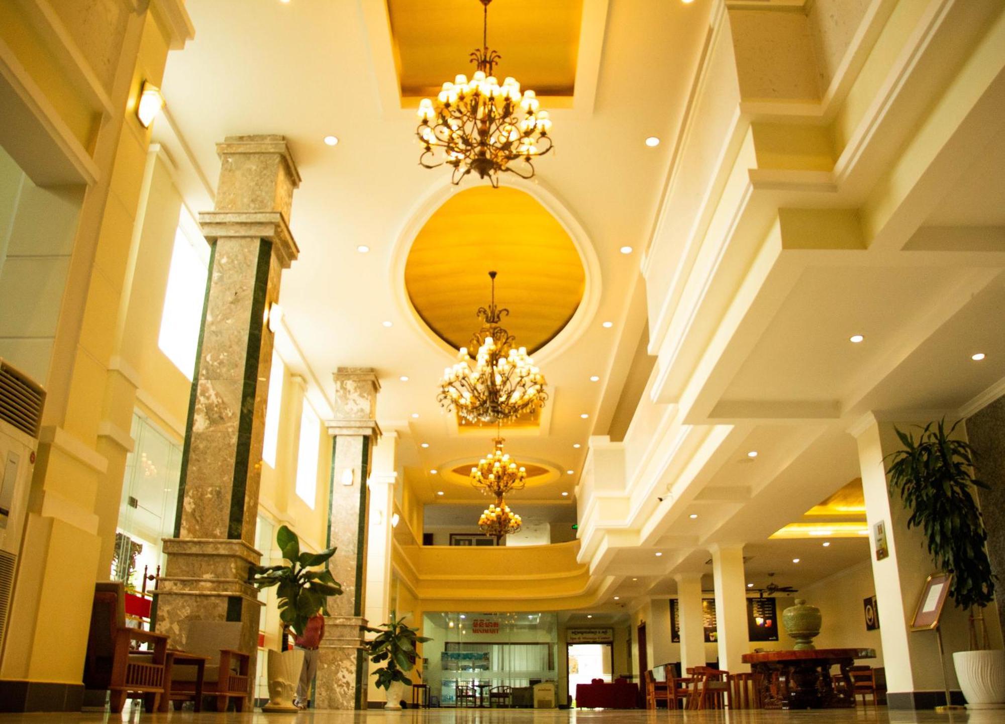 Pursat Riverside Hotel & Spa Exterior foto